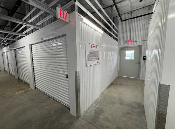 Rhino Self Storage - Salem - 2675 East State Street