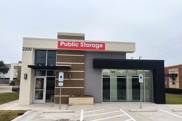 Public Storage - Garland - 2200 N Jupiter Rd - 2200 N Jupiter Rd