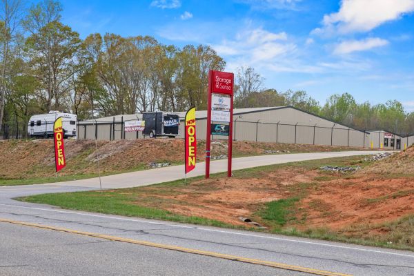 Storage Sense - Clarkesville - HWY17 - 515 Georgia 17