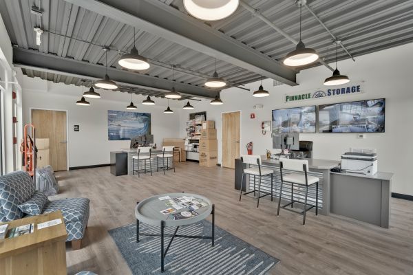Pinnacle Storage - Market St - 5731 Market Street