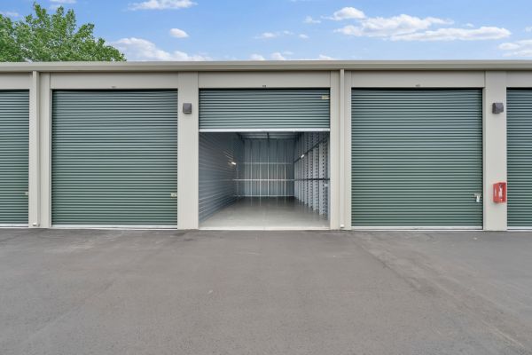 Pinnacle Storage - Market St - 5731 Market Street