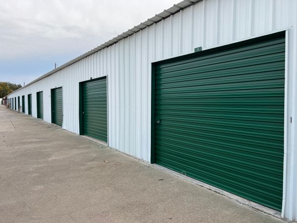 Safe and Secure Storage of Hewitt - 1600 West Spring Valley Road