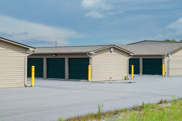 Forward Storage North Wilkesboro (Phone Reservations Only) - 153 Business Center Drive