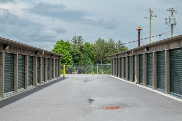 Forward Storage North Wilkesboro (Phone Reservations Only) - 153 Business Center Drive