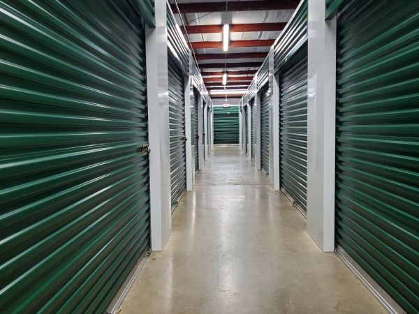 Storage Sense - Shreveport - 2121 W Bert Kouns - Self Service - 2121 West Bert Kouns Industrial Loop