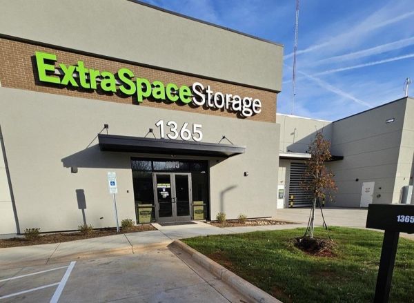 Extra Space Storage - 6440 - Mooresville - Shearers Rd - 1365 Shearers Road