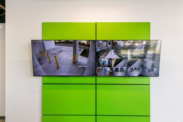 Extra Space Storage - 6490 - Miami - SW 143rd Ave - 860 Southwest 143rd Avenue