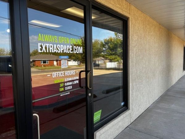 Extra Space Storage - 6615 - Moore - NW 27th St - 820 Northwest 27th Street