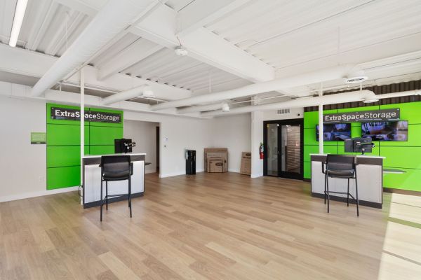 Extra Space Storage - 6632 - Washington - E Buena Vista Blvd - 225 East Buena Vista Boulevard