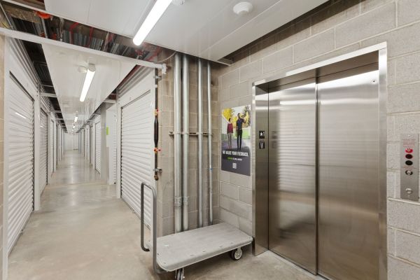 Extra Space Storage - 6632 - Washington - E Buena Vista Blvd - 225 East Buena Vista Boulevard