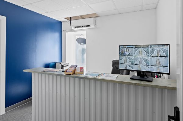 FreeUp Storage White Sulphur Springs - 362 Mountain Avenue