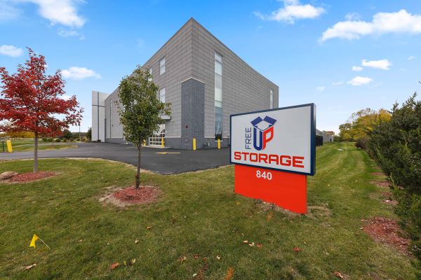 FreeUp Storage Hartland - 840 Rose Drive