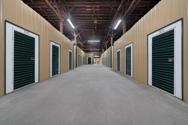 FreeUp Storage Shelbyville - 1121 Washington Street