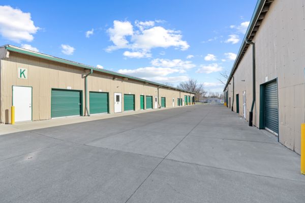 FreeUp Storage Shelbyville - 1121 Washington Street