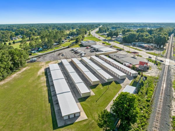 FreeUp Storage Lake Park - 130 Lakes Boulevard