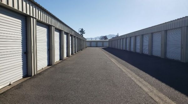 Medford Sentry Storage - 330 Earhart Street