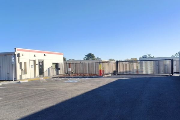 Public Storage - Sonoma - 19792 8th Street E - 19764 8th Street E
