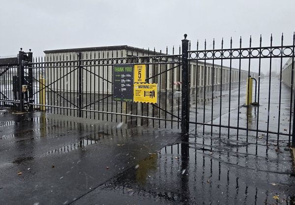 Extra Space Storage - 6652 - Plainfield - W Theodore St - 24111 Theodore Street