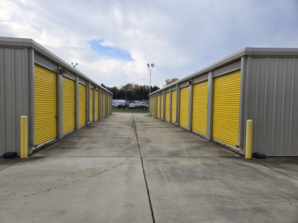 Extra Space Storage - 6673 - Hixson - Hixson Pike - 5027 Hixson Pike