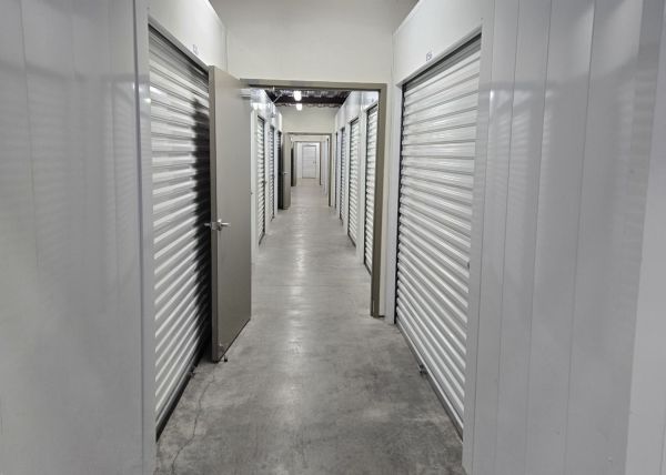 Extra Space Storage - 6673 - Hixson - Hixson Pike - 5027 Hixson Pike