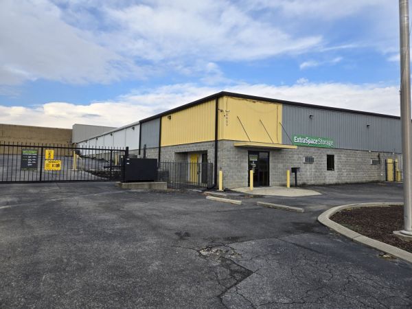 Extra Space Storage - 6673 - Hixson - Hixson Pike - 5027 Hixson Pike