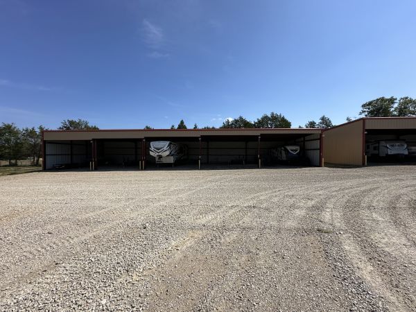 Terre Du Lac Boat, RV, and Self Storage - 76 Rue Terre Bonne