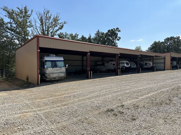 Terre Du Lac Boat, RV, and Self Storage - 76 Rue Terre Bonne