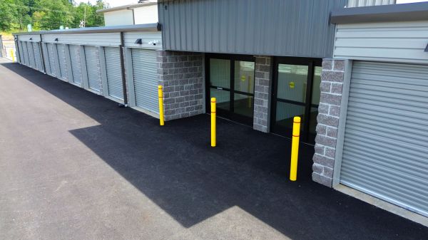 Daffodil Storage - Mayes Rd - 1821 Mayes Road Southeast