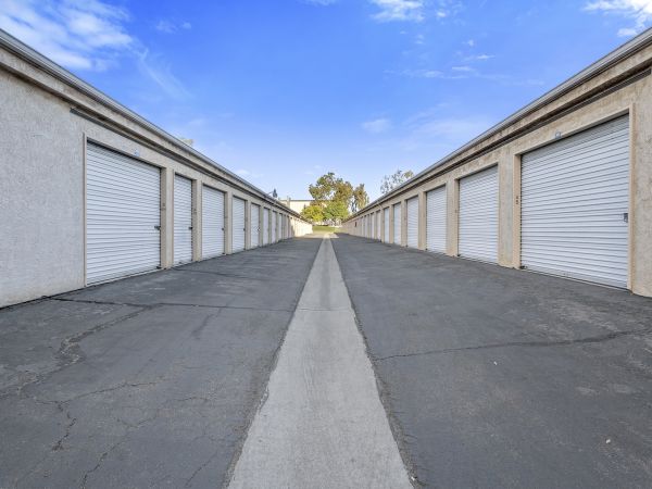 US Storage Centers - Escondido - Valley Parkway - 520 West Valley Parkway