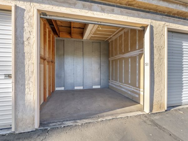 US Storage Centers - Escondido - Valley Parkway - 520 West Valley Parkway