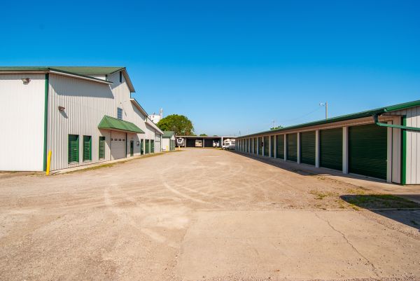 Prestige Storage - Circleville - 150 Edison Avenue