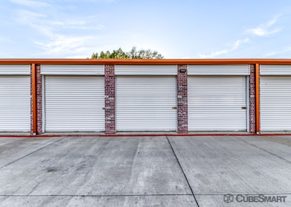 CubeSmart Self Storage TX Arlington W Pleasant Ridge Rd - 2130 West Pleasant Ridge Road