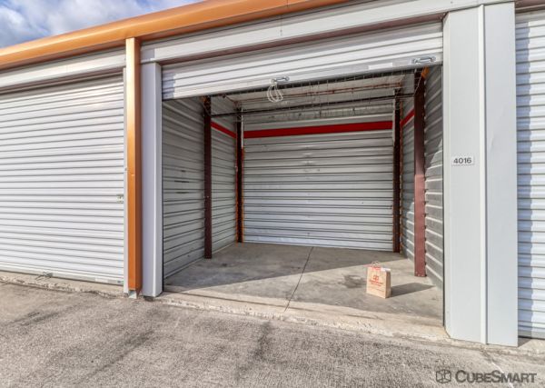 CubeSmart Self Storage TX Carrolton Creek Valley Blvd - 4321 Creek Valley Boulevard