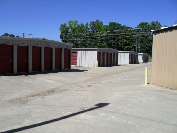 Tellus Self Storage - Brandon - 671 Holly Bush Road