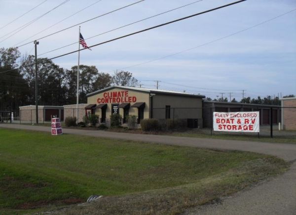 Tellus Self Storage - Brandon - 671 Holly Bush Road
