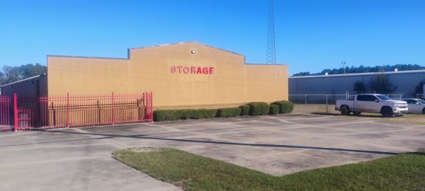 Tellus Self Storage - Power Lane - 38 Power Lane