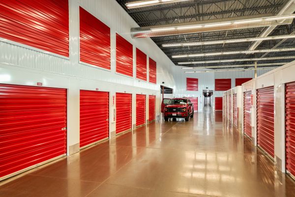 Devon Self Storage - 9181 - Eau Claire - 1201 South Hastings Way