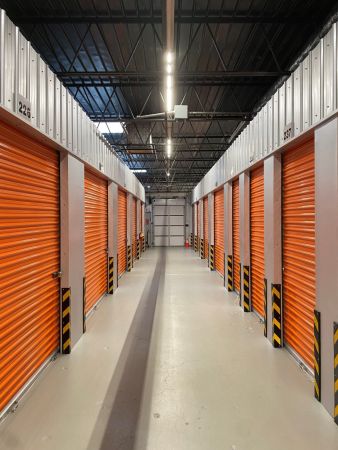 Oakville Self Storage - 4888 New Baumgartner Road