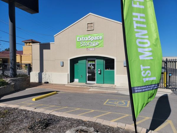 Extra Space Storage - 2243 - San Antonio - 10835 N Interstate 35 - North Interstate 35