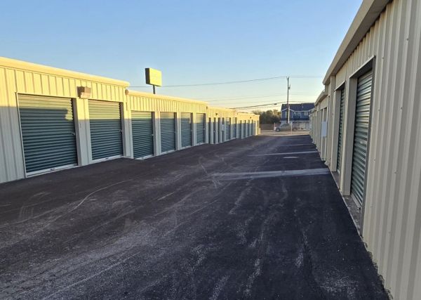 Extra Space Storage - 2223 - San Antonio - Crestway Rd - 7095 Crestway Road