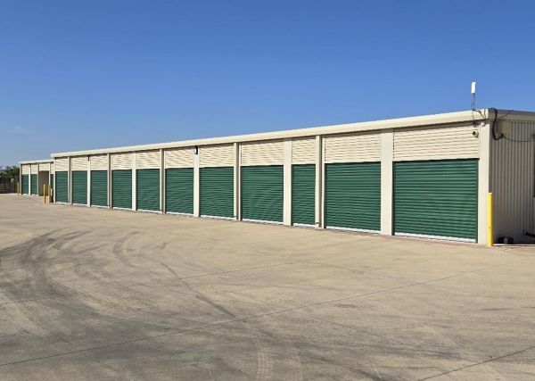Extra Space Storage - 2245 - San Antonio - 6551 FM 78 - 6551 Farm-To-Market Road 78