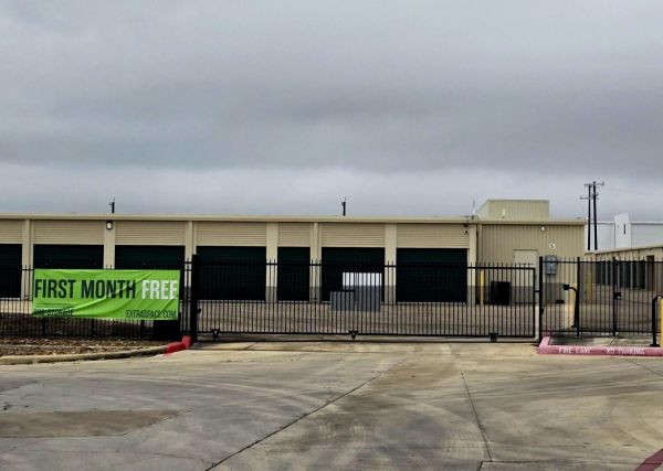 Extra Space Storage - 2245 - San Antonio - 6551 FM 78 - 6551 Farm-To-Market Road 78