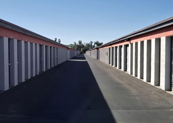 Extra Space Storage - 6637 - Glendale - 6208 N 67th Ave - 6208 North 67th Avenue