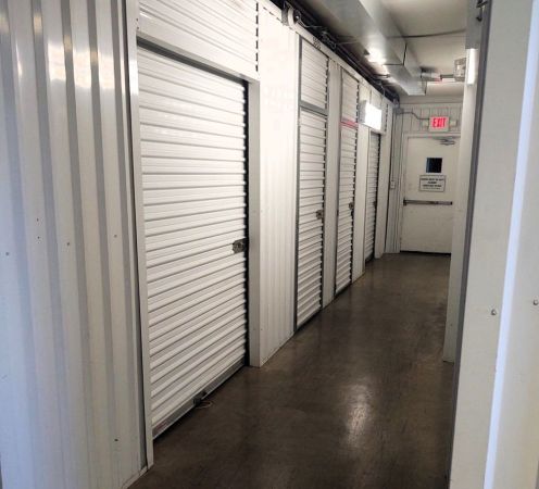 Extra Space Storage - 6694 - Staten Island - Veterans Rd W - 3026 Veterans Road West