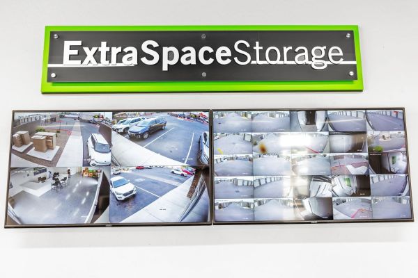 Extra Space Storage - 6636 - Buckeye - N Jackrabbit Trl | SpareFoot