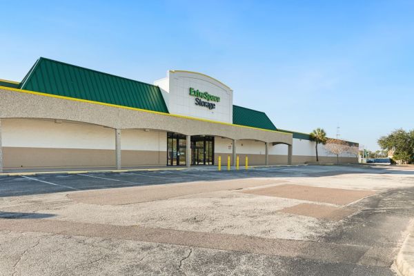 Extra Space Storage - 6688 - Largo - 66th St - 13100 66th Street North