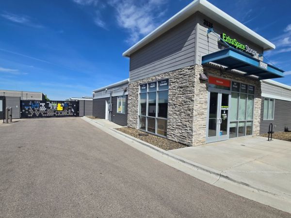 Extra Space Storage - 6642 - Meridian - N Records Ave - 3535 North Records Avenue