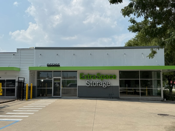 Extra Space Storage - 6666 - Indianapolis - Brookville Rd - 6143 Brookville Road