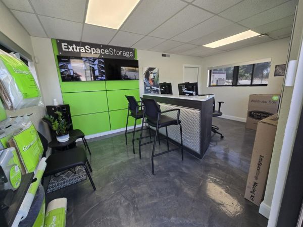 Extra Space Storage - 6747 - Provo - S State St - 1715 South State Street