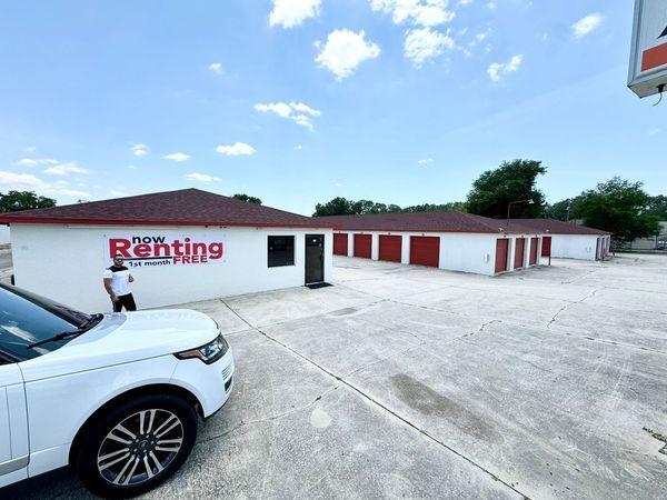 AmirStorage - 115 State Road 60